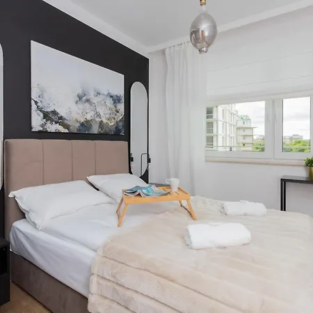 Διαμέρισμα Modern With Balcony And Parking In By Renters Γκντανσκ