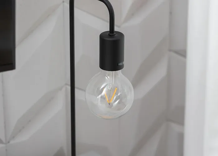 Daire Modern With Balcony And Parking In By Renters