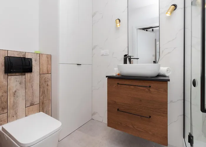 Modern With Balcony And Parking In By Renters شقة غدانسك