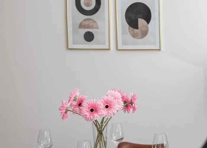 Modern With Balcony And Parking In By Renters Appartement Gdańsk