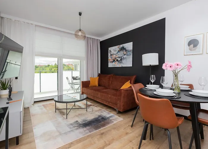 Modern With Balcony And Parking In By Renters Appartement Gdańsk